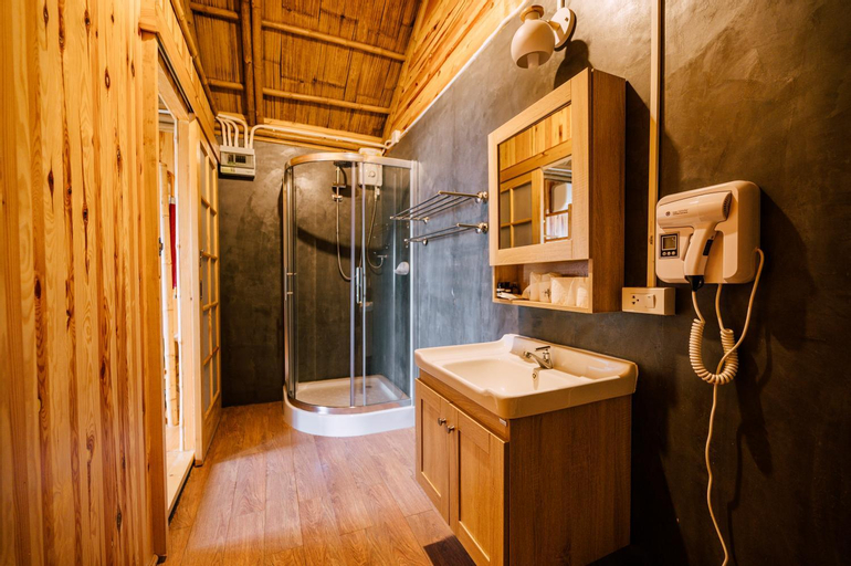 Bathroom 5