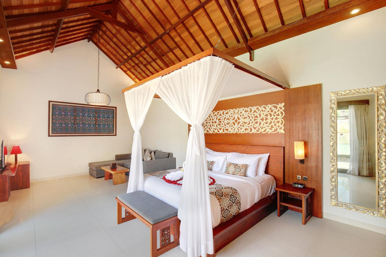 Bedroom 30