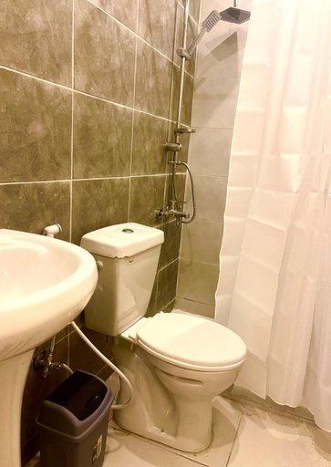 Bathroom 3, RoadHouse - Petra, Wadi Musa
