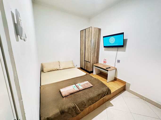 Bedroom 4, The Segaran House (Syariah), East Jakarta