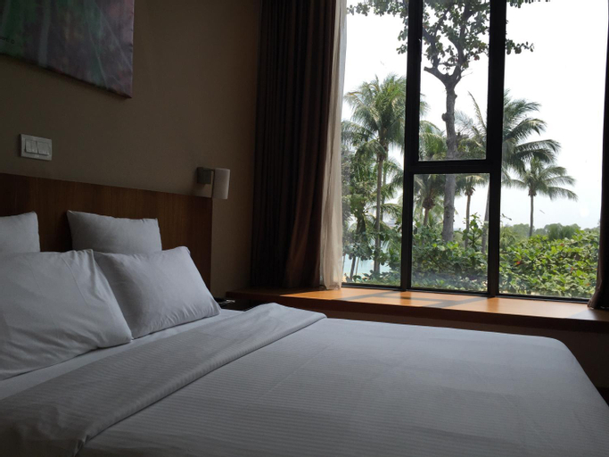Bedroom 9