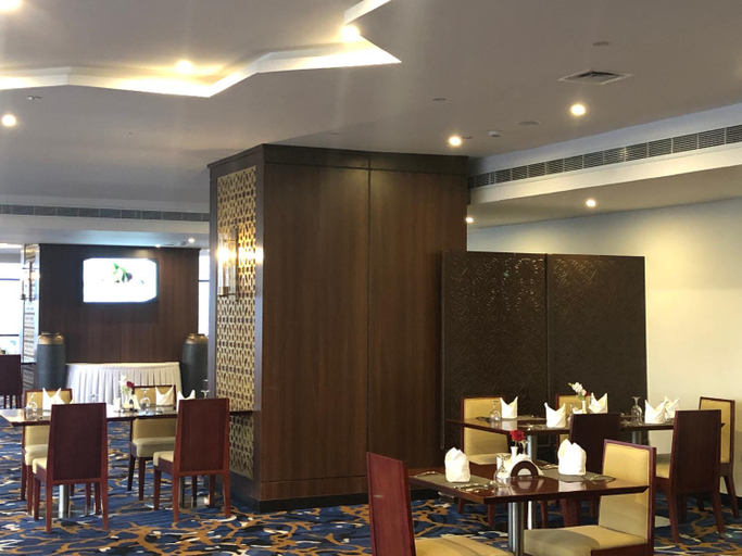 Food & Drinks 3, Khabti Grand Hotel