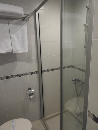Bathroom 4, Musti Apart Hotel, Alanya