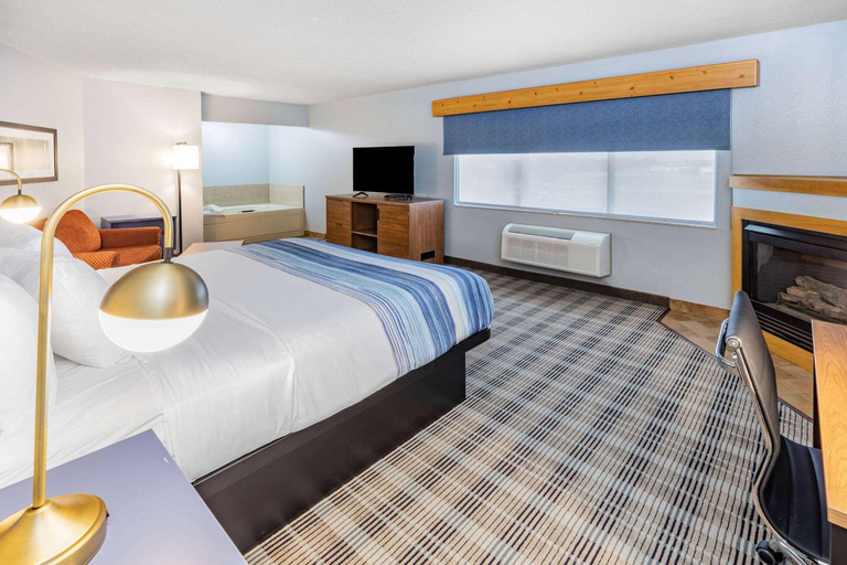 Bedroom 15