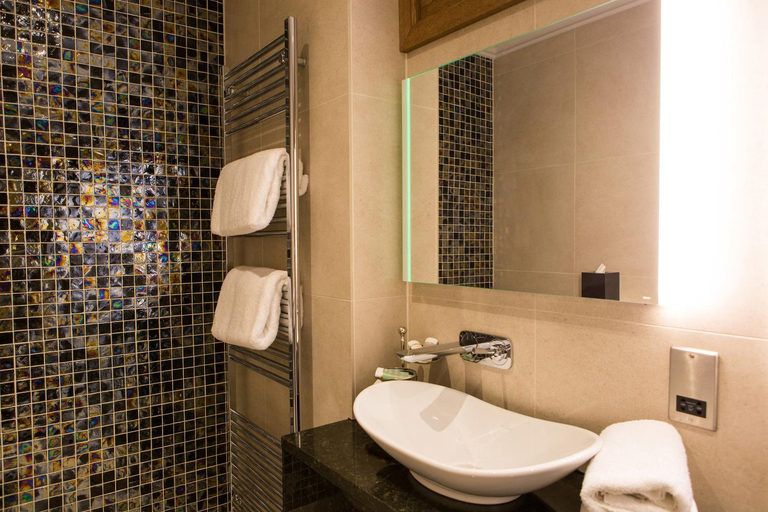 Bathroom 3, Grays Court Hotel, York