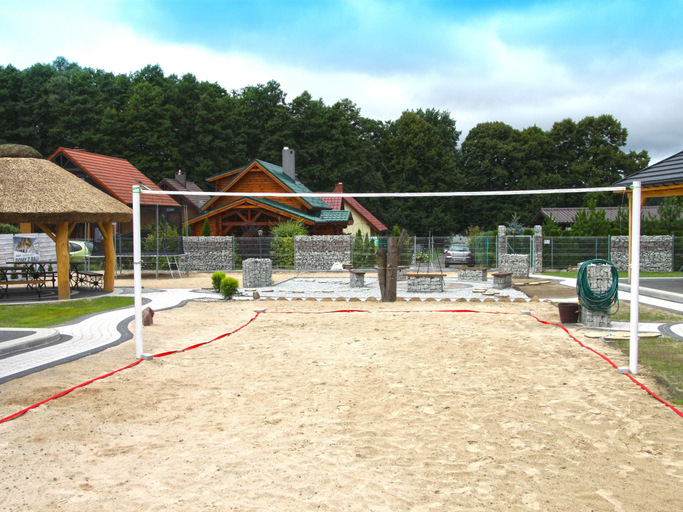 Others 3, Peaceful Retreat by the Lake, Świebodzin