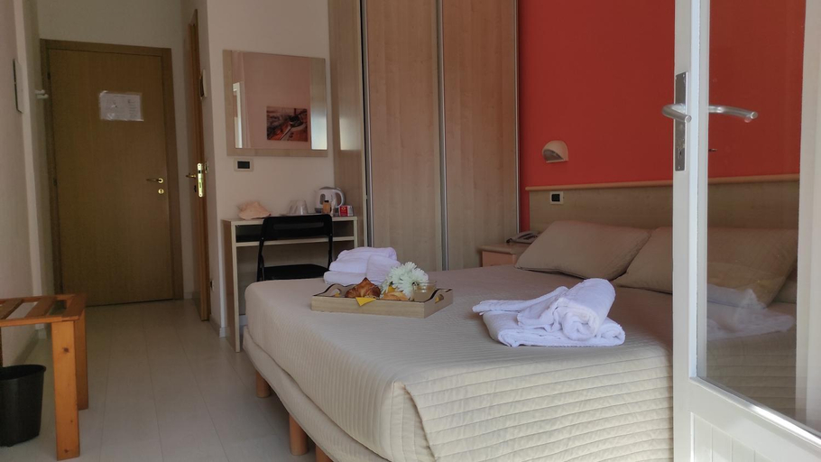 Bedroom 9