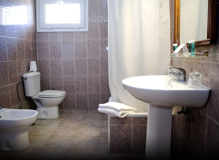Bathroom 3, Hotel Bluesea Miramar Fuengirola, Málaga
