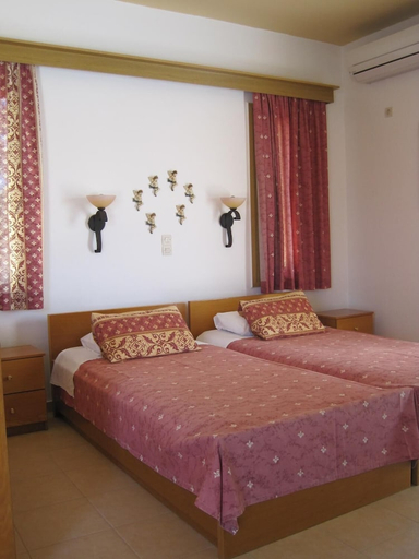 Bedroom 3, Vamos Palace Apartments, Crete