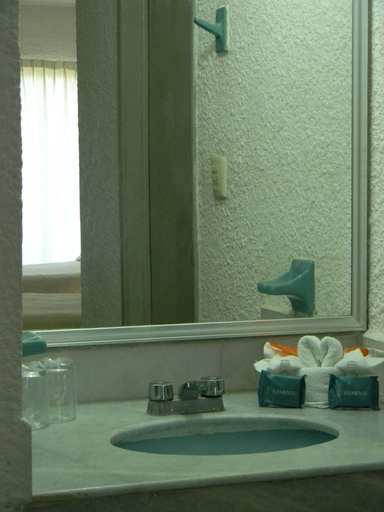Bathroom 4, Hotel Imperial Laguna Faranda, Benito Juárez