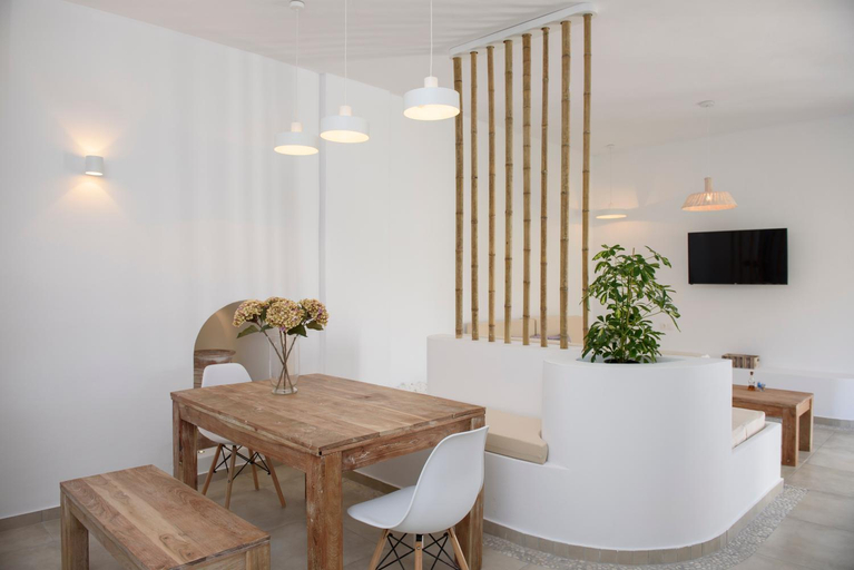 Facilities 2, Muses, South Aegean
