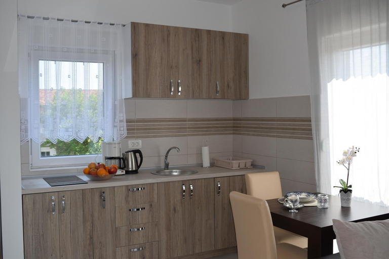 Others 5, Kristina Apartments