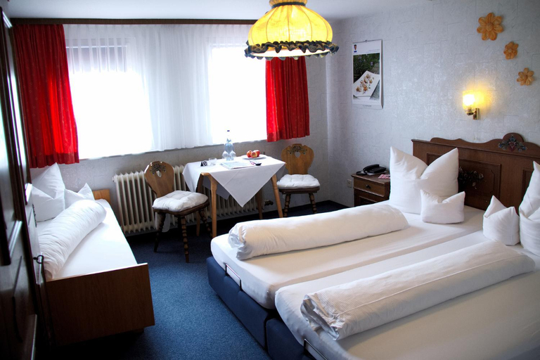 Bedroom 3, Gasthaus Adler Fohrenbuhl, Ortenaukreis