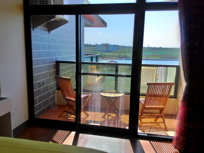 Others 3, Rainbow Sea Bed and Breakfast, Penghu