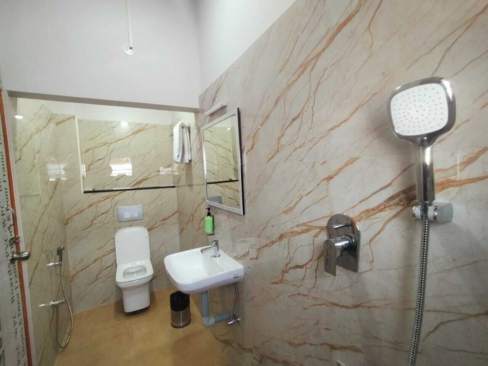 Bathroom 5, Blessings Prime Porur, Thiruvallur