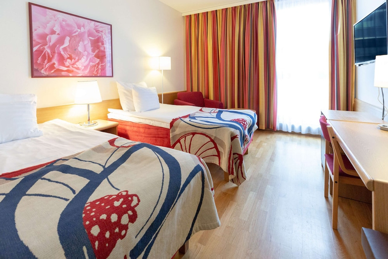 Bedroom 2, Scandic Atrium, Finland Proper