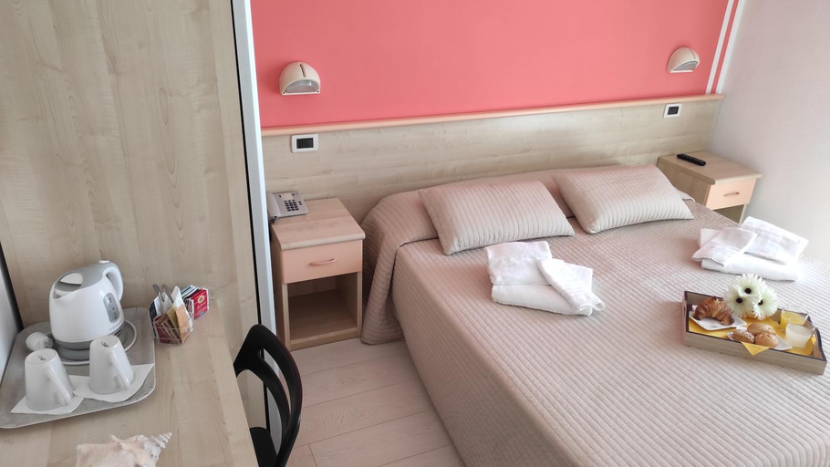 Bedroom 13