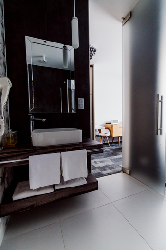 Bathroom 4, Hotel Color, Bratislava