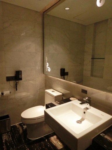 Bathroom 8