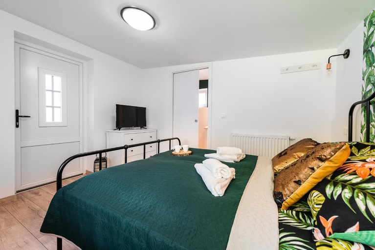 Bedroom 2, Lu Apartments - Marine Apartment, Bieruń-Lędziny