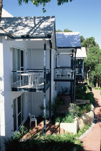 Exterior 17