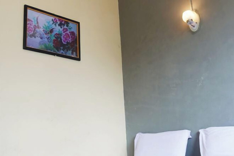 Bedroom 28
