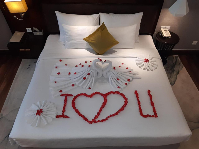 Bedroom 8