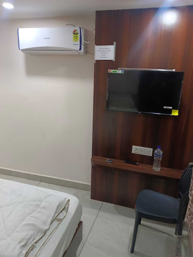 Bedroom 2, Hotel Om Omkar, Ujjain