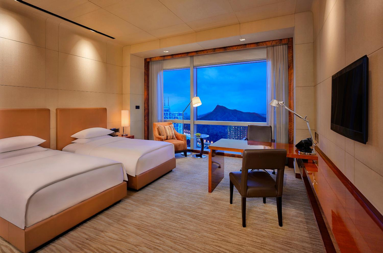 Bedroom 13