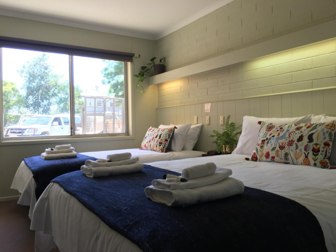 Bedroom 6