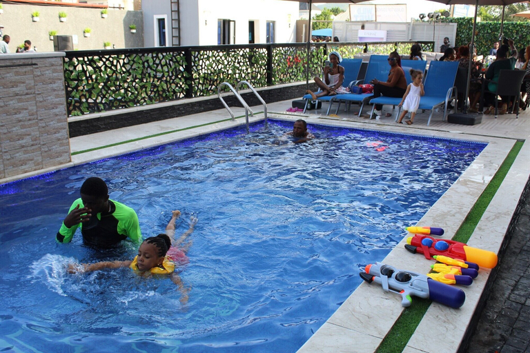 Sport & Beauty 4, GlassTop Lounge Kubwa, Bwari
