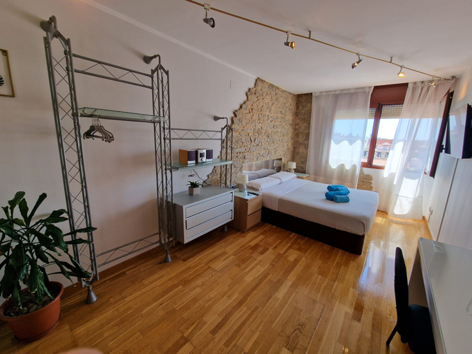 Bathroom 4, Rooms Aribau 133, Barcelona