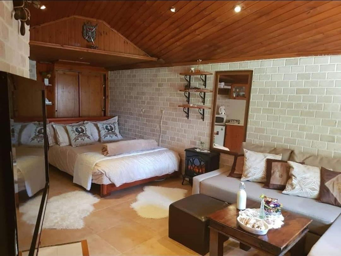 Others 2, Czarina Cabin