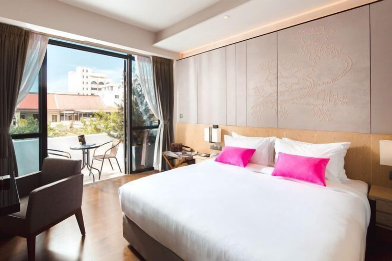 Bedroom 18