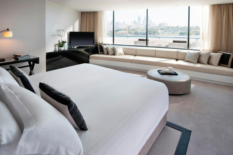 Bedroom 4, Crown Metropol Perth, Victoria Park