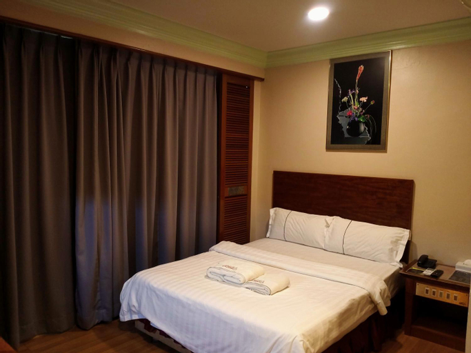 Bedroom 18