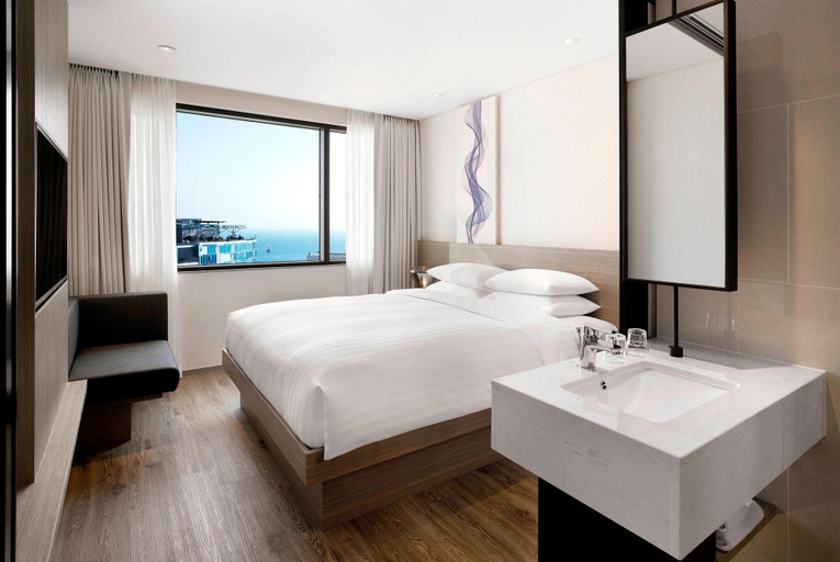 Bedroom 3, Fairfield by Marriott Busan, Haeundae