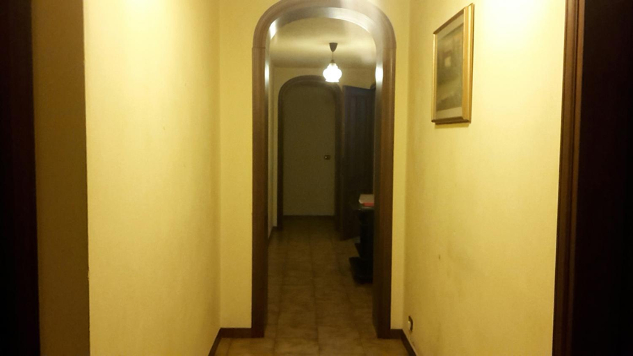 Public Area, Gessy's, Lucca