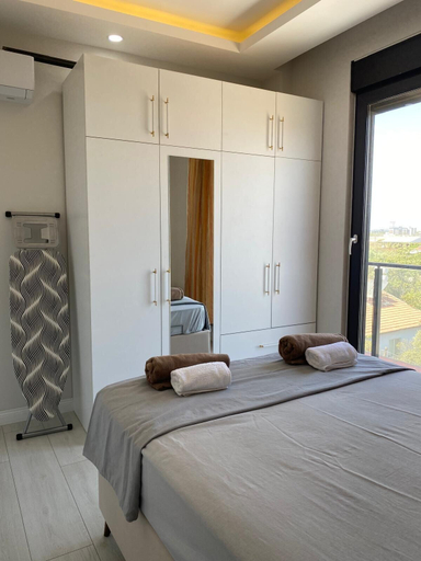 Bedroom 2, Temiz Lux Ev konforunda Tatil, Antalya