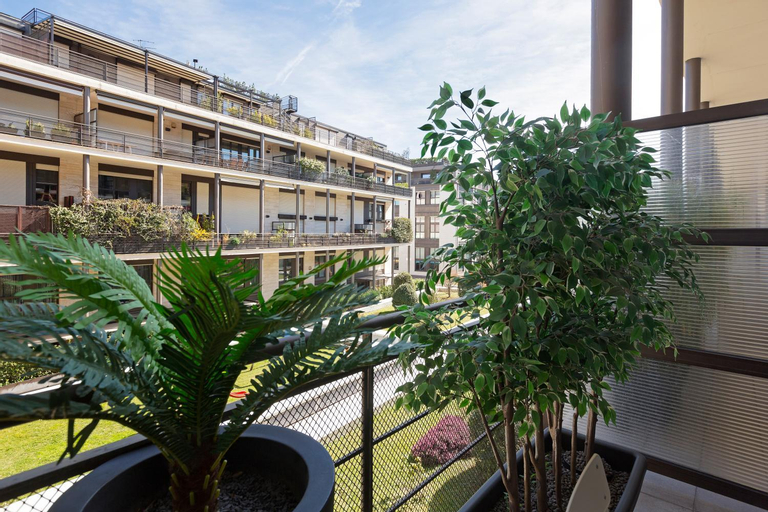 Elegant Loft with Balcony!, Milano
