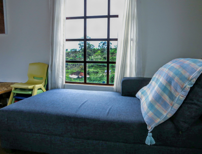 Villa Kayu Ciwidey, Bandung