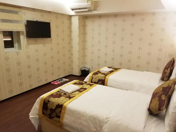 Bedroom 16
