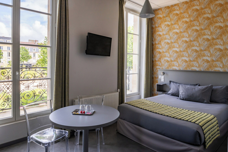 Bedroom 3, SmartAppart Caen République, Calvados