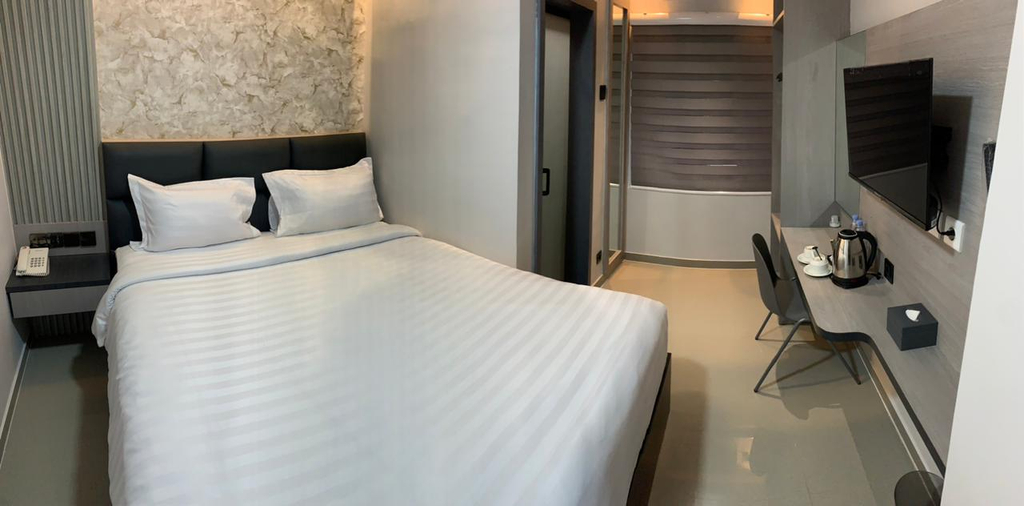 Bedroom 3, Alula Hotel Malingping, Lebak