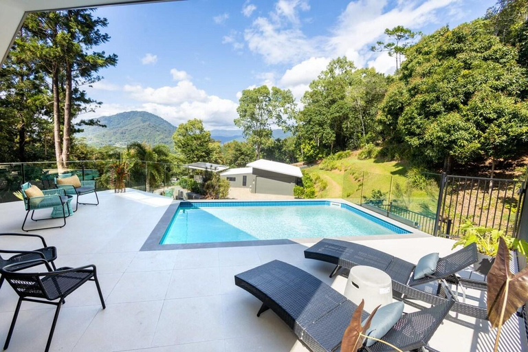 Sport & Beauty 2, Treetops Retreat, Cairns