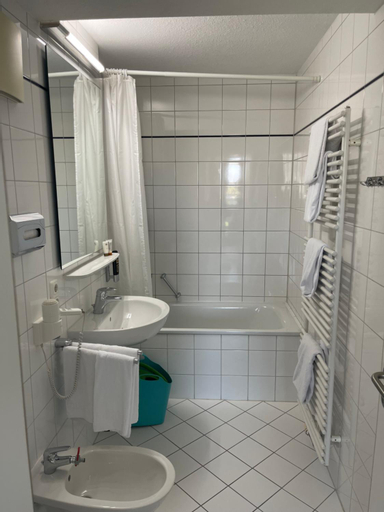 Bathroom 5