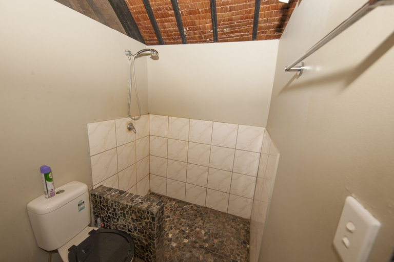 Bathroom 3, Mango Bay Resort, Nadroga/Navosa