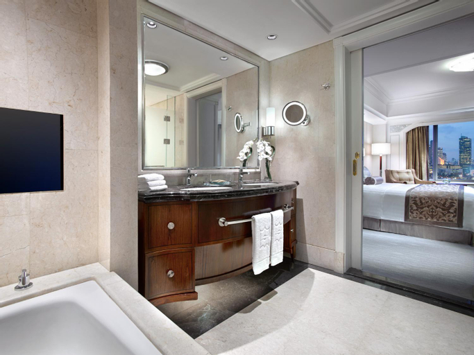 Bathroom 4