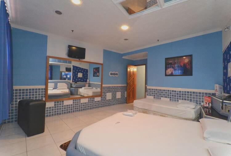 Others 5, Shelton Hotel, Rio de Janeiro