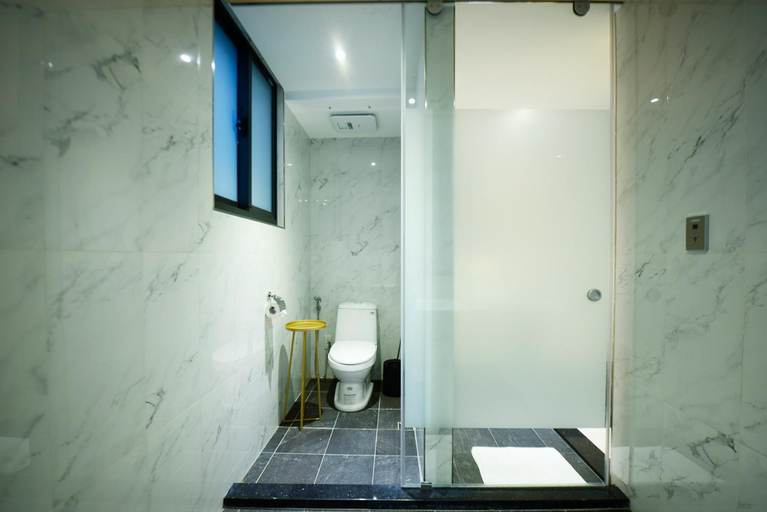 Bathroom 4, Happy House B&B, New Taipei City